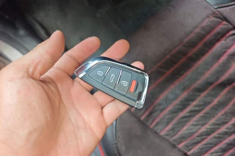 Used Hyundai ix35 2013 2.0L Automatic 2WD Comfort GL China IV Standard Vehicle Key