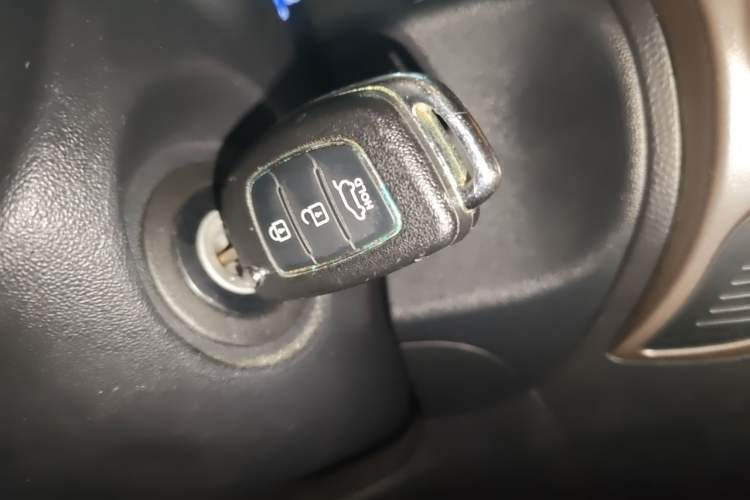 Used Hyundai ix35 2013 2.0L Manual 2WD Comfort GL China IV Standard Vehicle Key