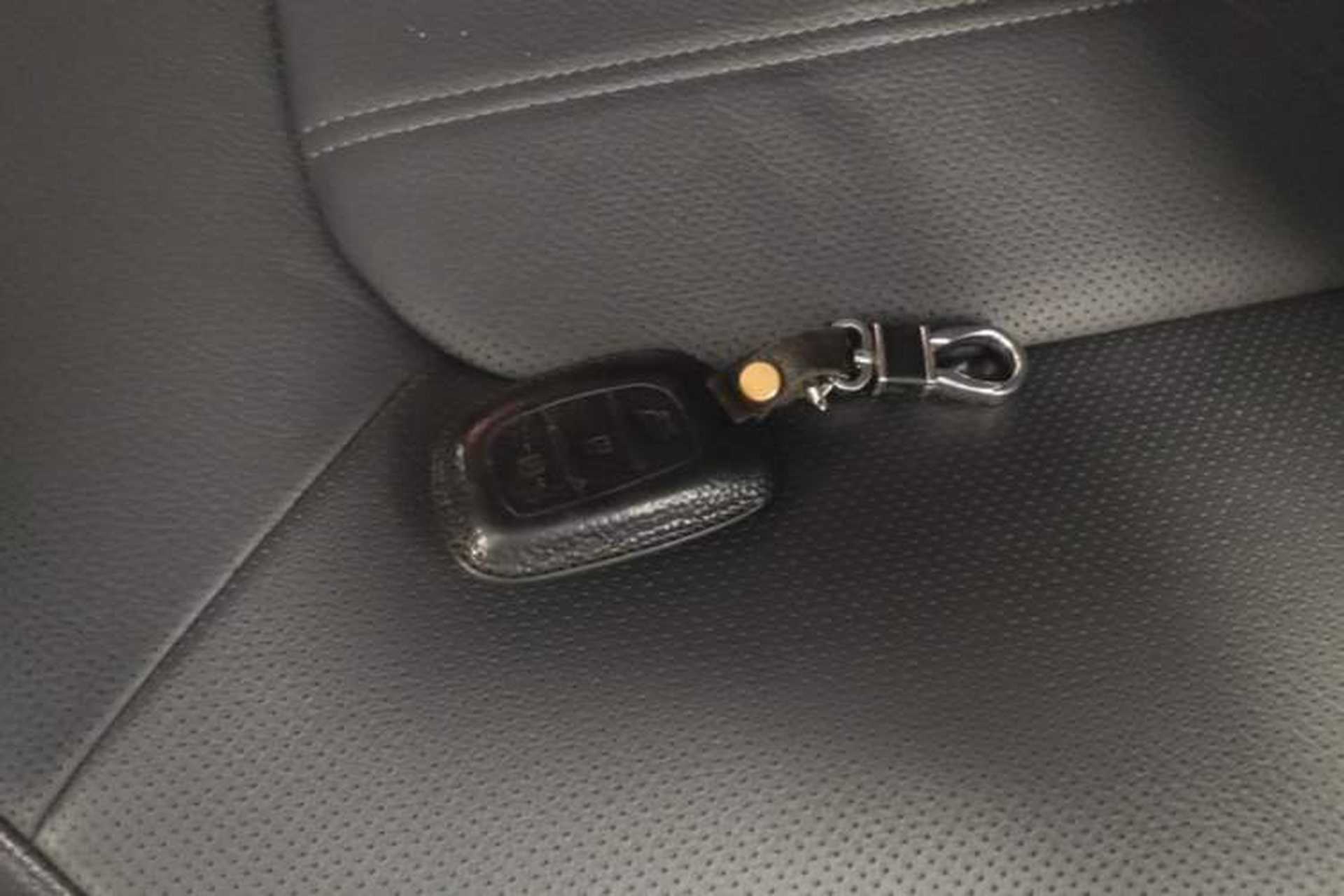Used Hyundai ix35 2013 2.0L Automatic Two-Wheel Drive Smart GLS China IV Standard Vehicle Key