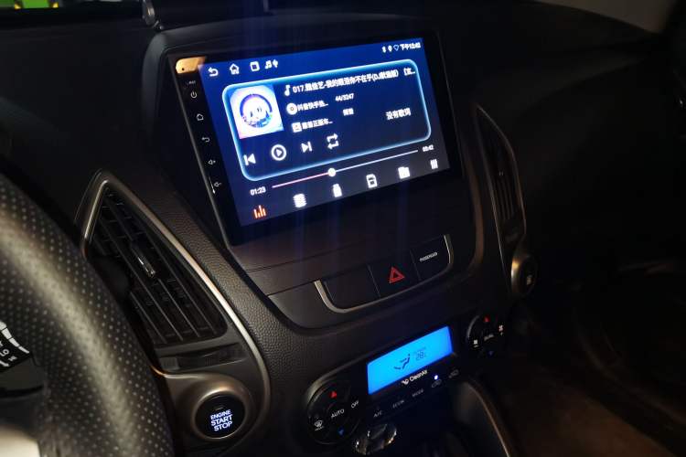 Used Hyundai ix35 2013 2.0L Automatic Two-Wheel Drive Smart GLS China IV Standard Audio And AC Panel