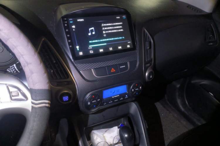 Used Hyundai ix35 2013 2.0L Automatic Two-Wheel Drive Smart GLS China IV Standard Audio And AC Panel