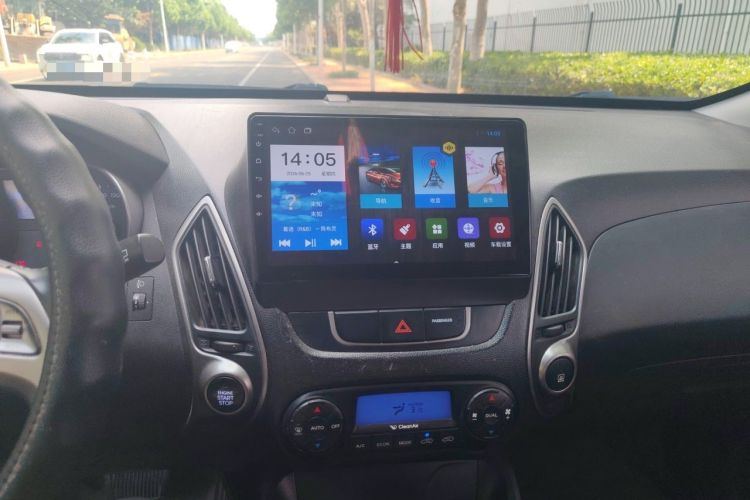 Used Hyundai ix35 2013 2.0L Automatic Two-Wheel Drive Smart GLS China IV Standard Audio And AC Panel