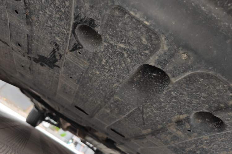 Used Hyundai ix35 2013 2.0L Automatic Two-Wheel Drive Smart GLS China IV Standard Chassis Front