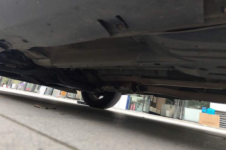 Used Hyundai ix35 2013 2.0L Automatic Two-Wheel Drive Smart GLS China IV Standard Chassis Front Left