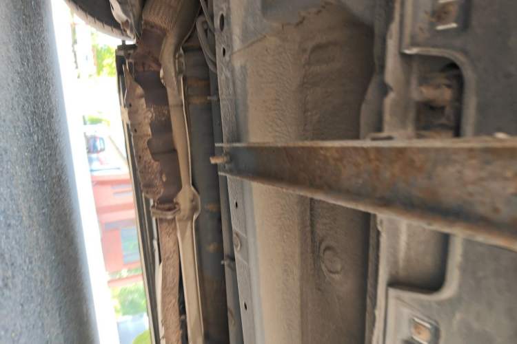 Used Hyundai ix35 2013 2.0L Automatic Two-Wheel Drive Smart GLS China IV Standard Chassis Front Left