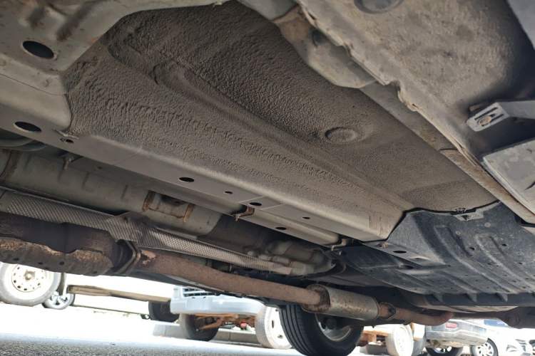 Used Hyundai ix35 2013 2.0L Automatic Two-Wheel Drive Smart GLS China IV Standard Chassis Front Left