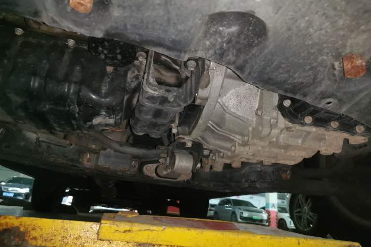 Used Hyundai ix35 2013 2.0L Automatic Two-Wheel Drive Smart GLS China IV Standard Chassis Front