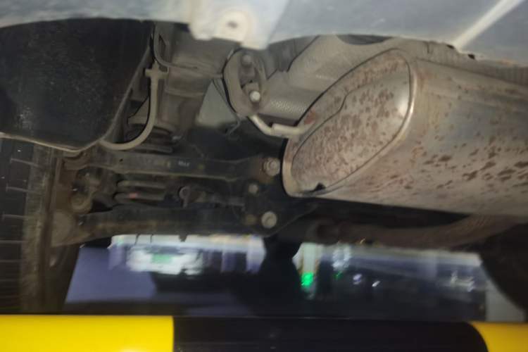 Used Hyundai ix35 2013 2.0L Automatic Two-Wheel Drive Smart GLS China IV Standard Chassis Rear Left