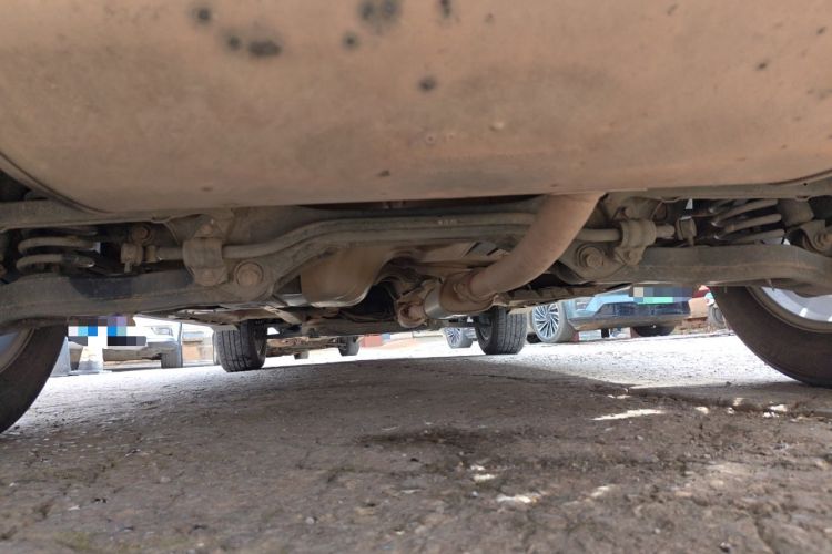 Used Hyundai ix35 2013 2.0L Automatic Two-Wheel Drive Smart GLS China IV Standard Chassis Rear