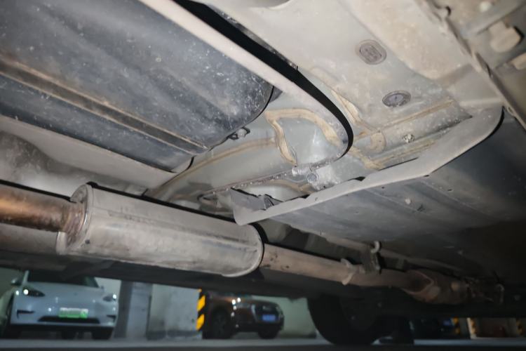 Used Hyundai ix35 2013 2.0L Automatic Two-Wheel Drive Smart GLS China IV Standard Chassis Rear Right