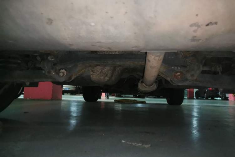 Used Hyundai ix35 2013 2.0L Automatic Two-Wheel Drive Smart GLS China IV Standard Chassis Rear