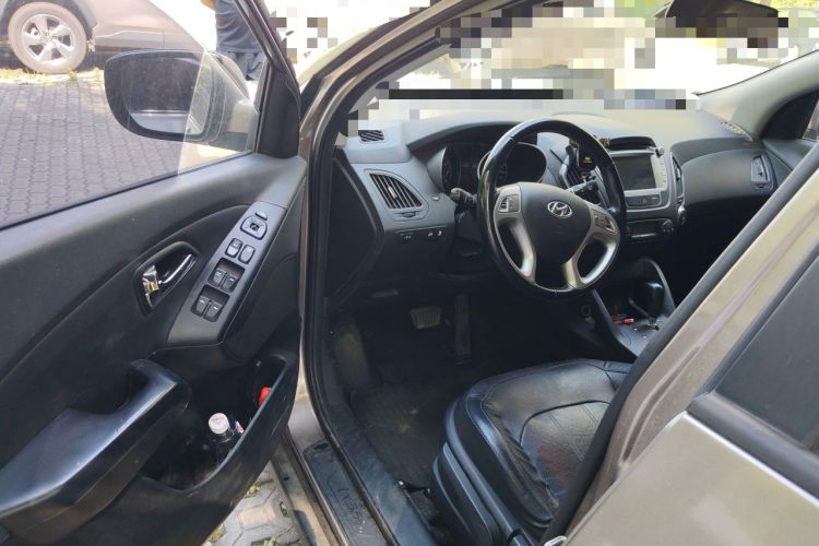Used Hyundai ix35 2013 2.0L Automatic Two-Wheel Drive Smart GLS China V Standard Driver Seat