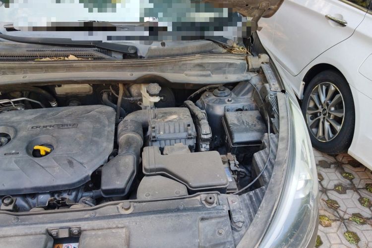 Used Hyundai ix35 2013 2.0L Automatic Two-Wheel Drive Smart GLS China V Standard Engine Bay Left
