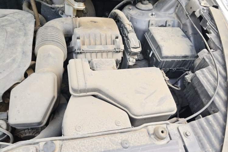 Used Hyundai ix35 2013 2.0L Automatic Two-Wheel Drive Smart GLS China IV Standard Engine Bay Left