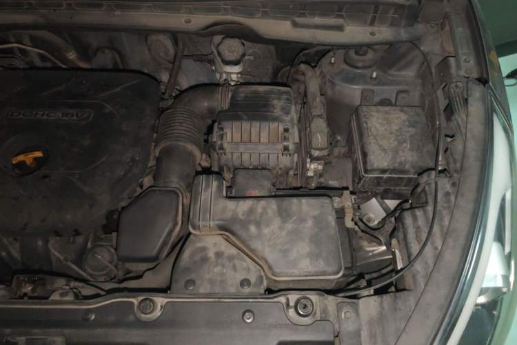 Used Hyundai ix35 2013 2.0L Automatic Two-Wheel Drive Smart GLS China IV Standard Engine Bay Left