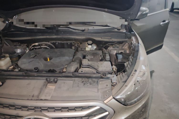 Used Hyundai ix35 2013 2.0L Automatic Two-Wheel Drive Smart GLS China IV Standard Engine Bay Left