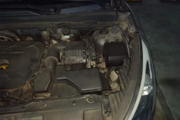 Used Hyundai ix35 2013 2.0L Automatic 4x4 Intelligent GLS China IV Standard Engine Bay Left