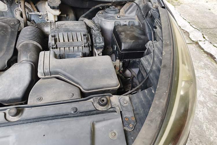 Used Hyundai ix35 2013 2.0L Automatic Two-Wheel Drive Smart GLS China IV Standard Engine Bay Left