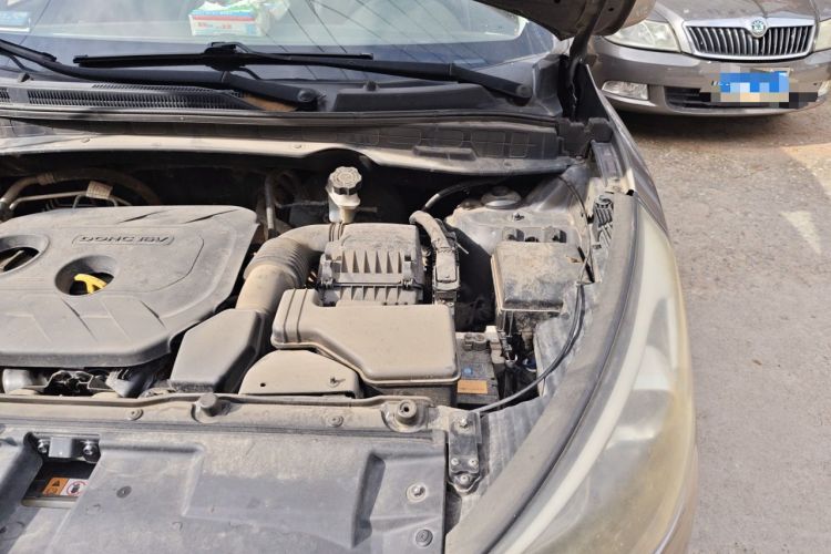 Used Hyundai ix35 2013 2.0L Automatic Two-Wheel Drive Smart GLS China IV Standard Engine Bay Left