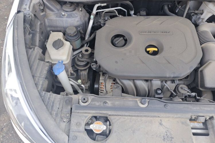 Used Hyundai ix35 2013 2.0L Automatic 2WD Comfort GL China IV Standard Engine Bay Right