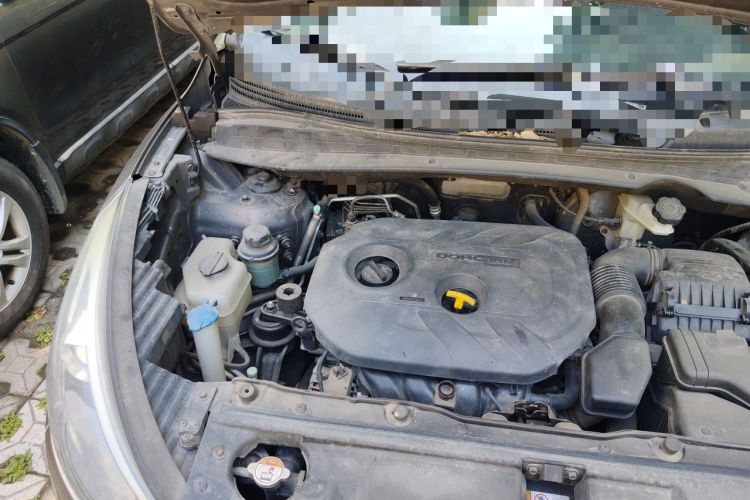 Used Hyundai ix35 2013 2.0L Automatic Two-Wheel Drive Smart GLS China V Standard Engine Bay Right