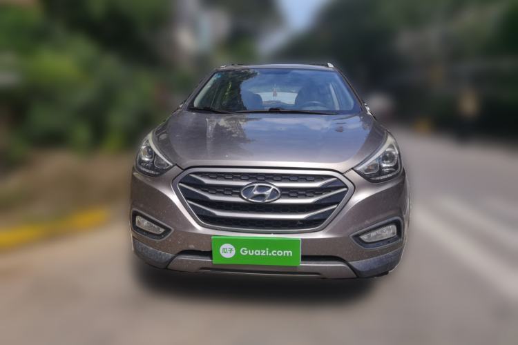 Used Hyundai ix35 2013 2.0L Automatic Two-Wheel Drive Smart GLS China IV Standard Front