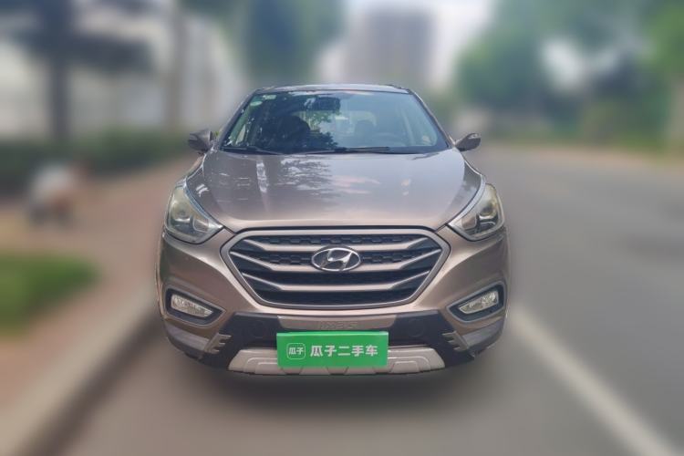 Used Hyundai ix35 2013 2.0L Automatic Two-Wheel Drive Smart GLS China IV Standard Front
