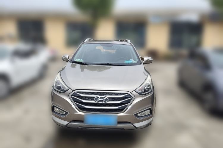 Used Hyundai ix35 2013 2.0L Automatic Two-Wheel Drive Smart GLS China IV Standard Front