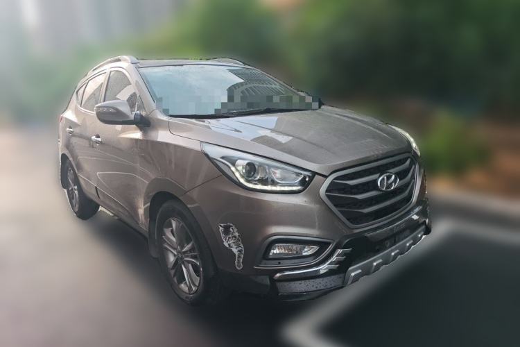 Used Hyundai ix35 2013 2.0L Automatic Two-Wheel Drive Smart GLS China IV Standard Front Right 45 Deg