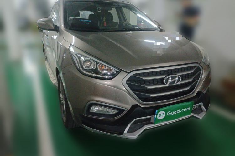 Used Hyundai ix35 2013 2.0L Automatic Two-Wheel Drive Smart GLS China IV Standard Front Right 45 Deg
