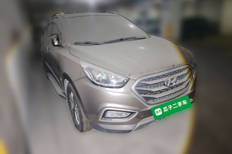 Used Hyundai ix35 2013 2.0L Automatic Two-Wheel Drive Smart GLS China IV Standard Front Right 45 Deg