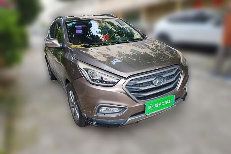 Used Hyundai ix35 2013 2.0L Automatic Two-Wheel Drive Smart GLS China IV Standard Front Right 45 Deg