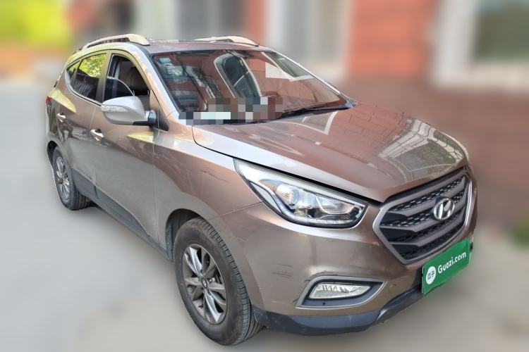 Used Hyundai ix35 2013 2.0L Automatic 2WD Comfort GL China IV Standard Front Right 45 Deg