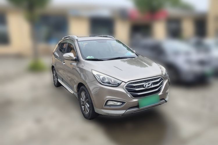 Used Hyundai ix35 2013 2.0L Automatic Two-Wheel Drive Smart GLS China IV Standard Front Right 45 Deg