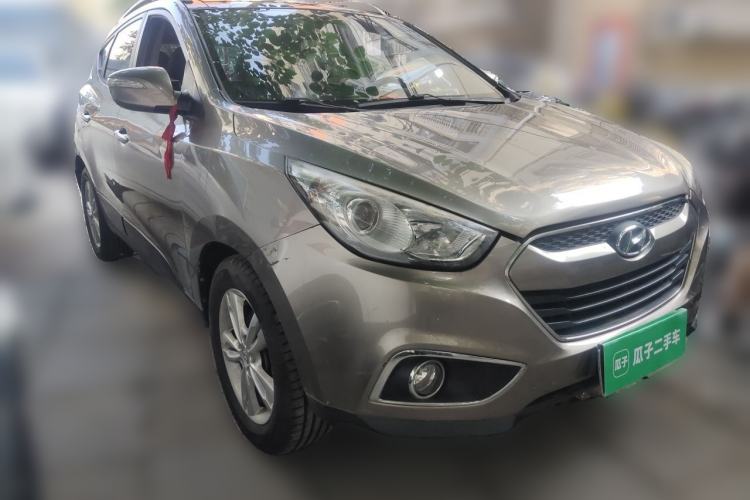Used Hyundai ix35 2013 2.0L Automatic Two-Wheel Drive Smart GLS China V Standard Front Right 45 Deg