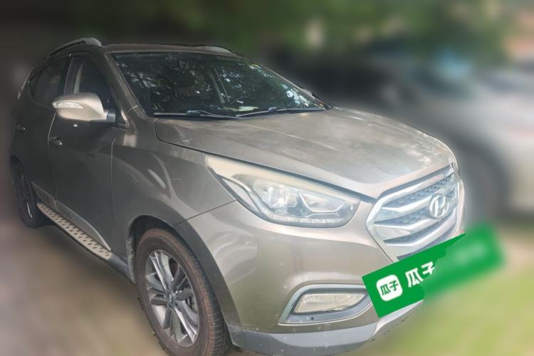 Used Hyundai ix35 2013 2.0L Automatic Two-Wheel Drive Smart GLS China IV Standard Front Right 45 Deg