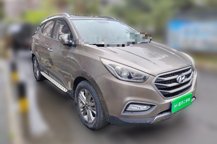 Used Hyundai ix35 2013 2.0L Automatic Two-Wheel Drive Smart GLS China IV Standard Front Right 45 Deg