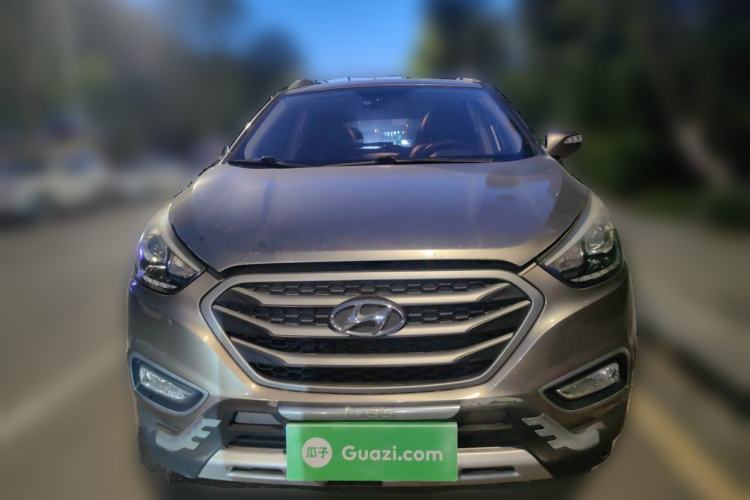 Used Hyundai ix35 2013 2.0L Automatic Two-Wheel Drive Smart GLS China IV Standard Front