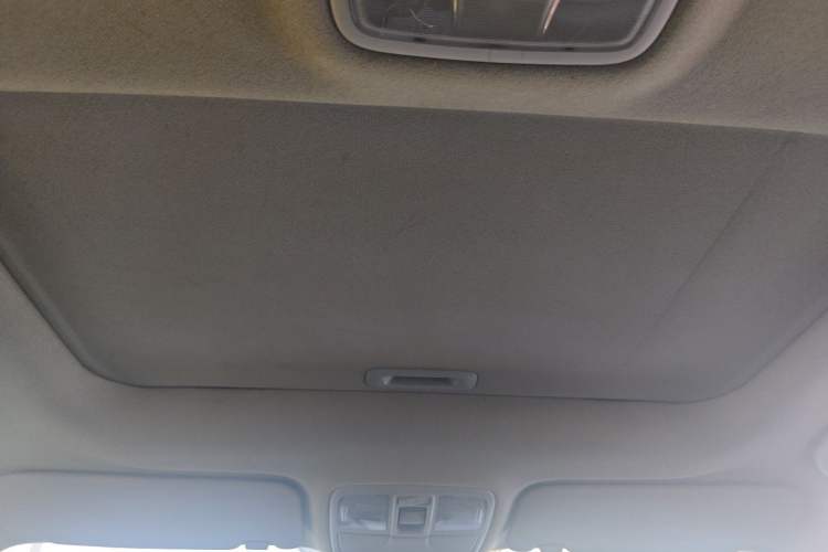 Used Hyundai ix35 2013 2.0L Automatic 2WD Comfort GL China IV Standard Headliner