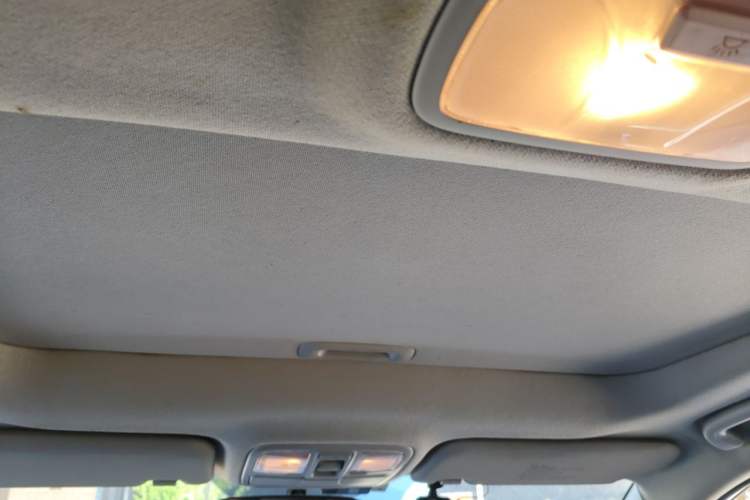 Used Hyundai ix35 2013 2.0L Automatic Two-Wheel Drive Smart GLS China IV Standard Headliner