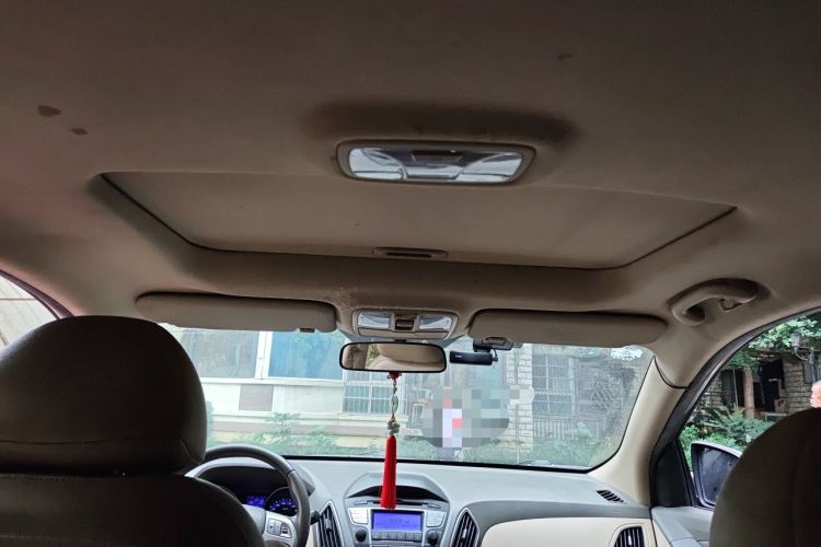Used Hyundai ix35 2013 2.0L Automatic Two-Wheel Drive Smart GLS China IV Standard Headliner