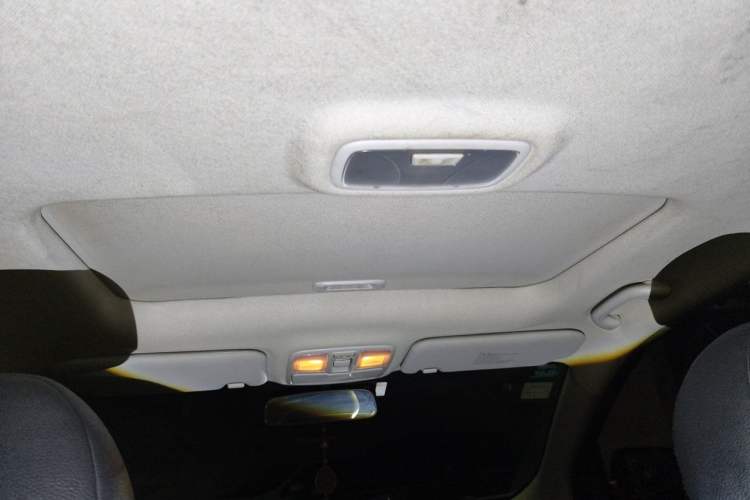 Used Hyundai ix35 2013 2.0L Automatic Two-Wheel Drive Smart GLS China IV Standard Headliner