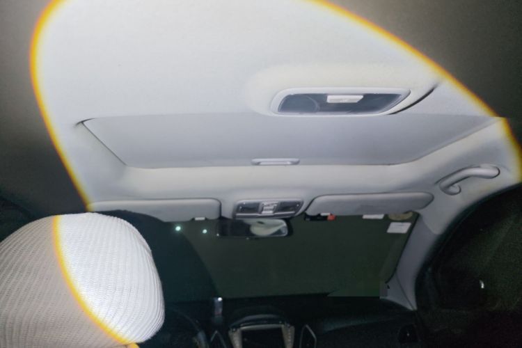 Used Hyundai ix35 2013 2.0L Automatic Two-Wheel Drive Smart GLS China IV Standard Headliner