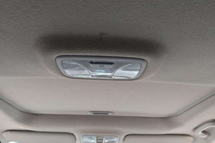 Used Hyundai ix35 2013 2.0L Automatic Two-Wheel Drive Smart GLS China IV Standard Headliner