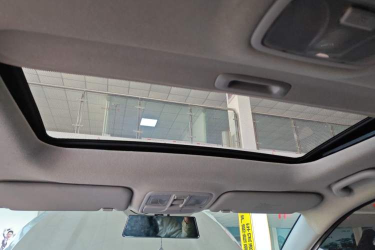 Used Hyundai ix35 2013 2.0L Automatic Two-Wheel Drive Smart GLS China IV Standard Headliner