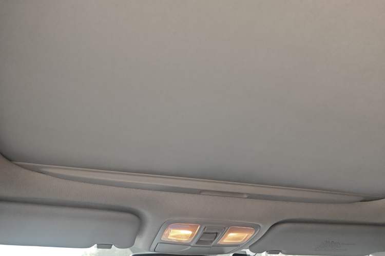 Used Hyundai ix35 2013 2.0L Automatic 4x4 Intelligent GLS China IV Standard Headliner