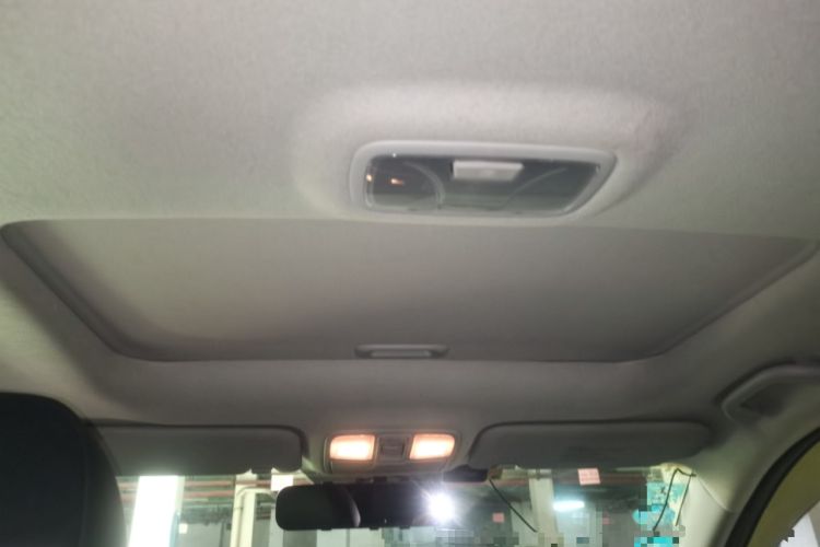 Used Hyundai ix35 2013 2.0L Automatic Two-Wheel Drive Smart GLS China IV Standard Headliner
