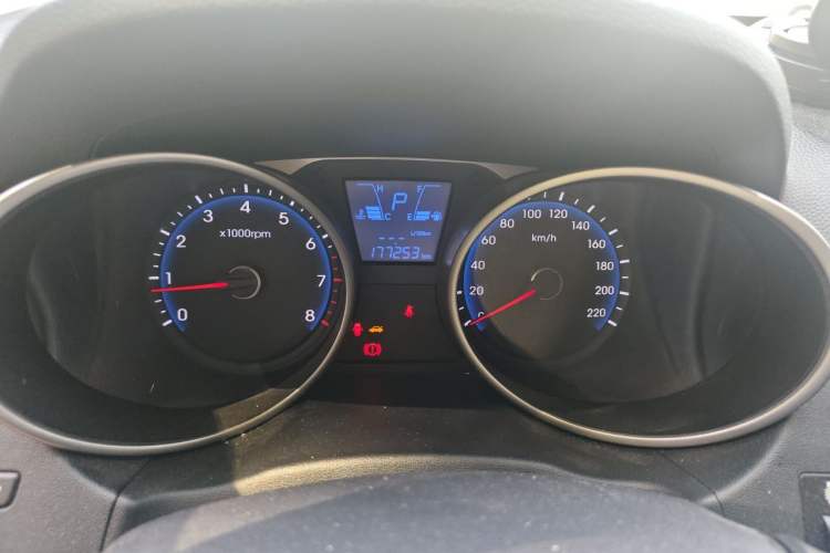 Used Hyundai ix35 2013 2.0L Automatic 2WD Comfort GL China IV Standard Instrument Cluster
