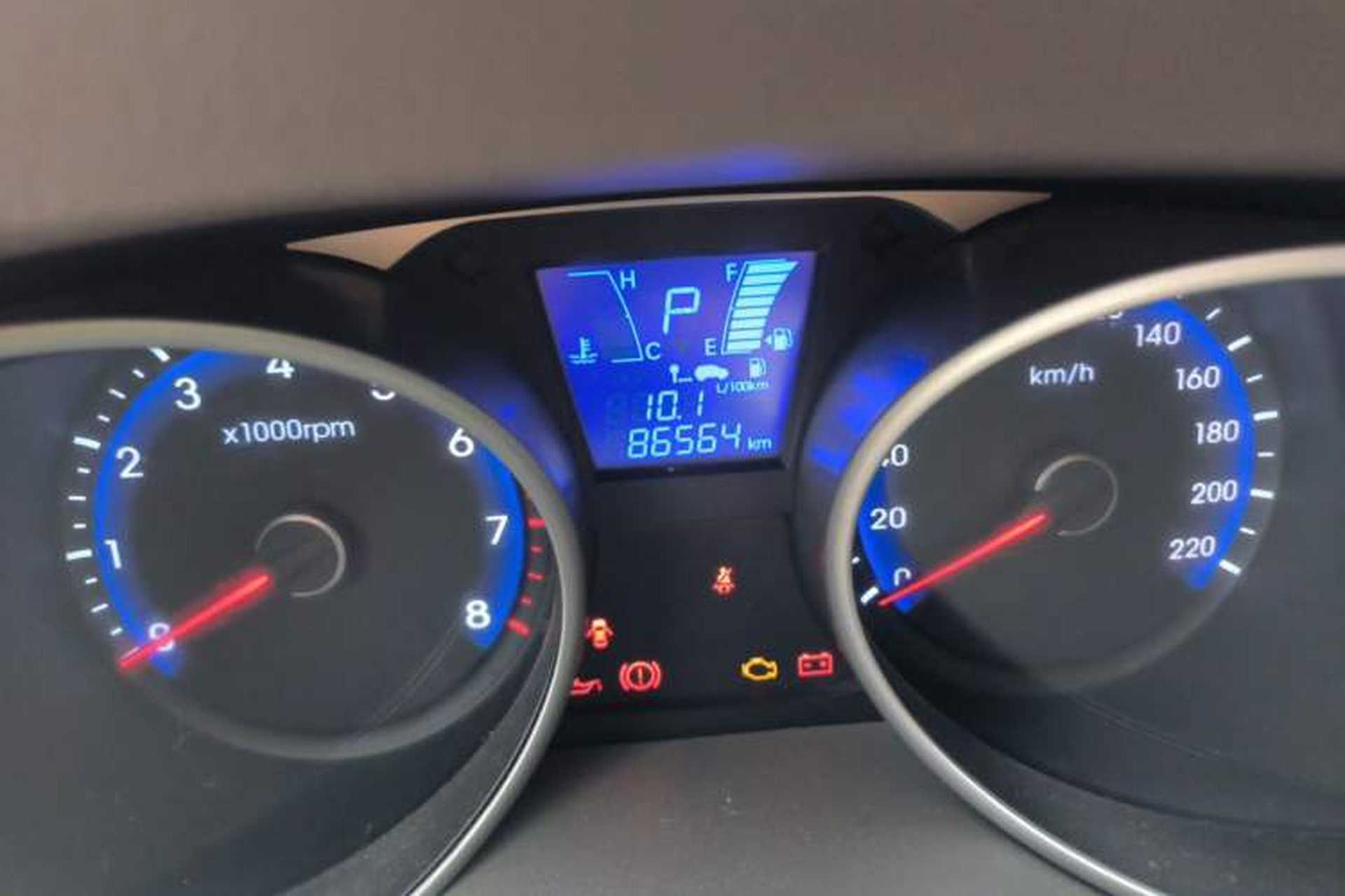 Used Hyundai ix35 2013 2.0L Automatic Two-Wheel Drive Smart GLS China IV Standard Instrument Cluster