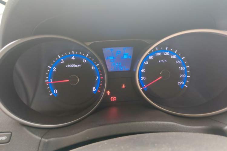 Used Hyundai ix35 2013 2.0L Automatic 2WD Comfort GL China IV Standard Instrument Cluster